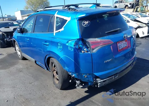 2018 Toyota Rav4 Le z USA, uszkodzony, nr VIN JTMZFREV1JJ734012